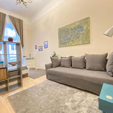 Wesseleny Apartment Near Synagogue With Ac After Renovation Budapest Luaran gambar